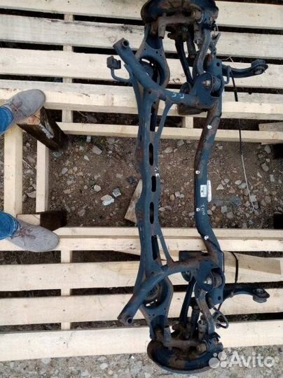 Балка подвески задняя Audi A3