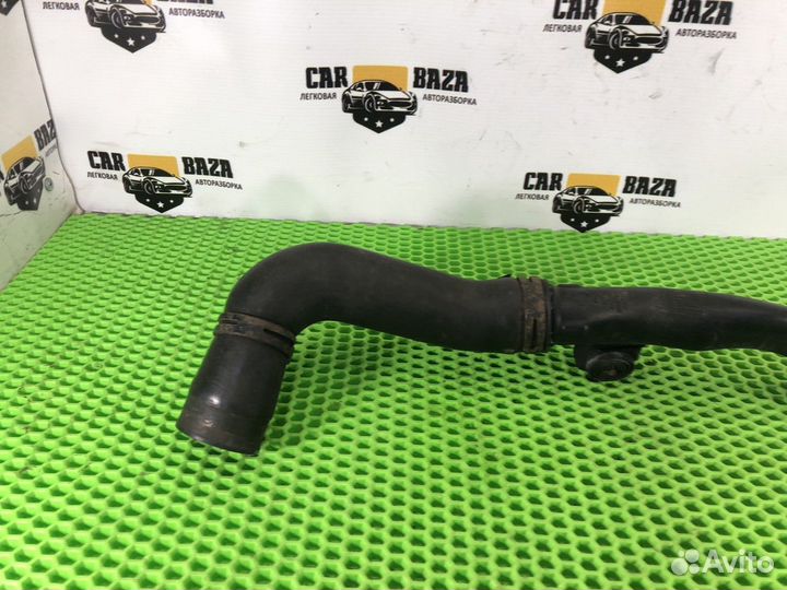 Трубка системы охлаждения