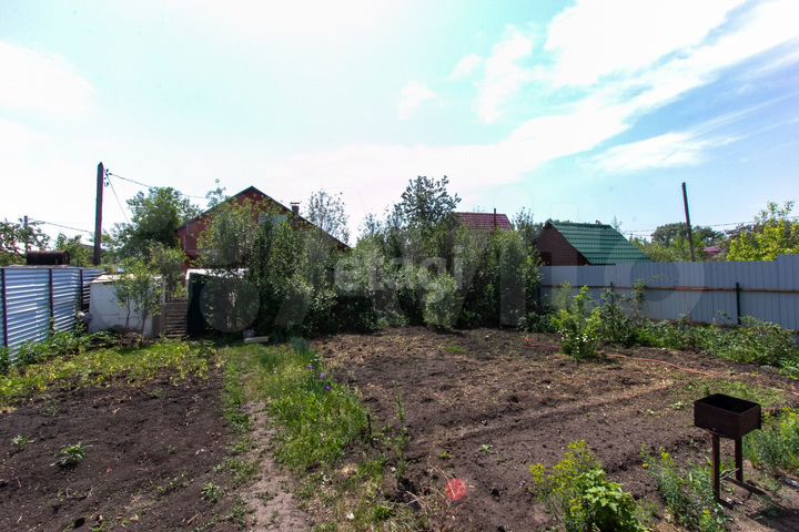 Дом 57 м² на участке 4 сот.