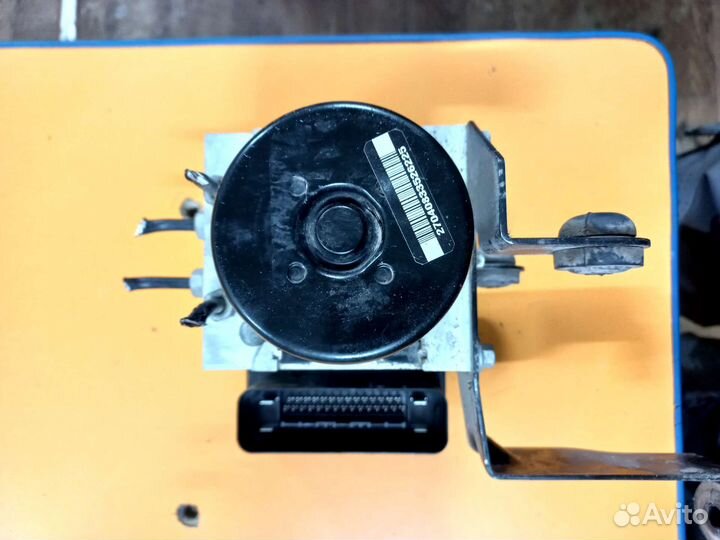 Блок абс Ford Focus 3