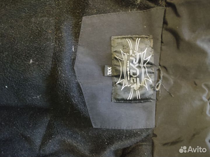 Димесезонная куртка на мальчика