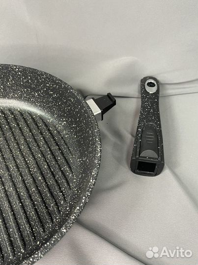 Сковорода гриль Горница 28см со съемной ручкой