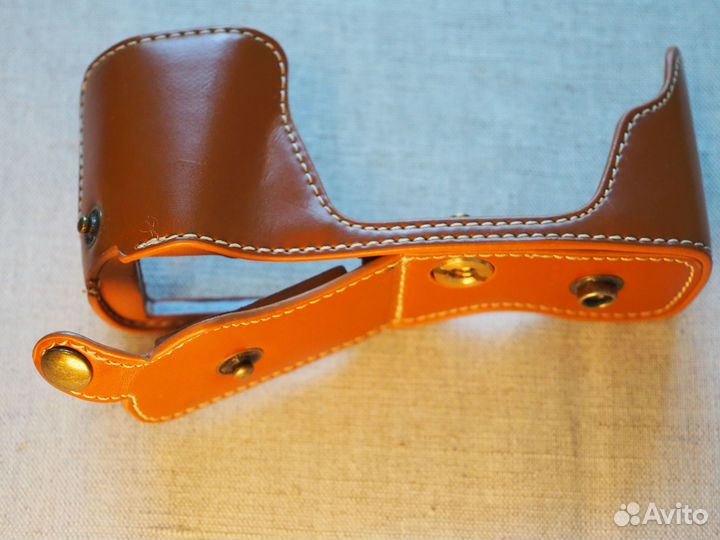 Чехол для Olympus OM-D EM-10 Mark iii