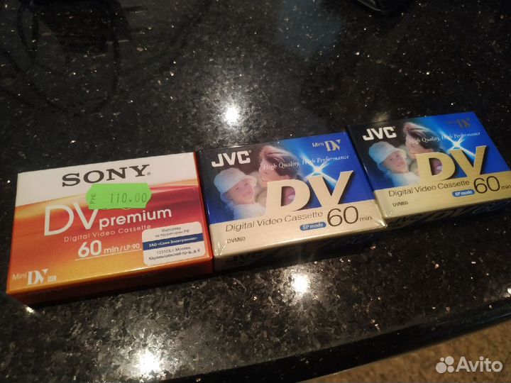 Видеокамера Sony DCR-PC330E