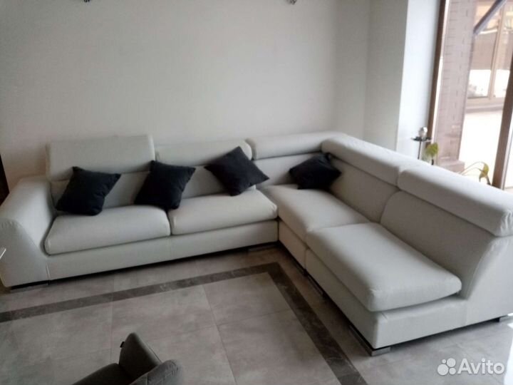 Перетяжка мебели