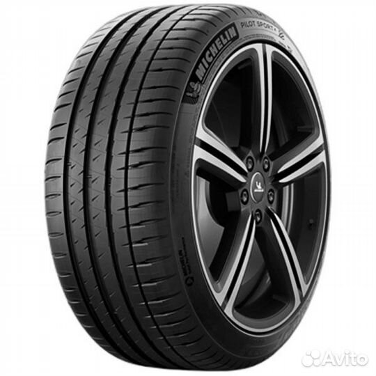 Michelin Pilot Sport 4 215/50 R17