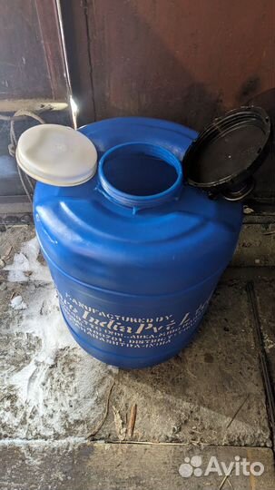 Бочки пластиковые б/у 30,50, 200л