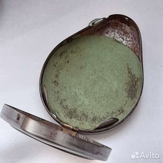 Антикварный футляр для карманных часов