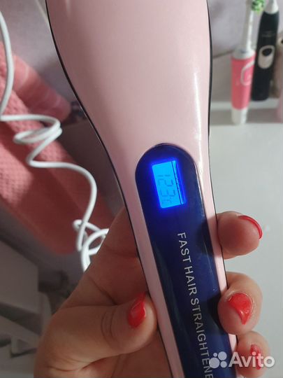 Расческа-выпрямитель