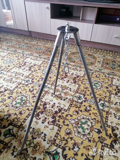 Тринога для котелка