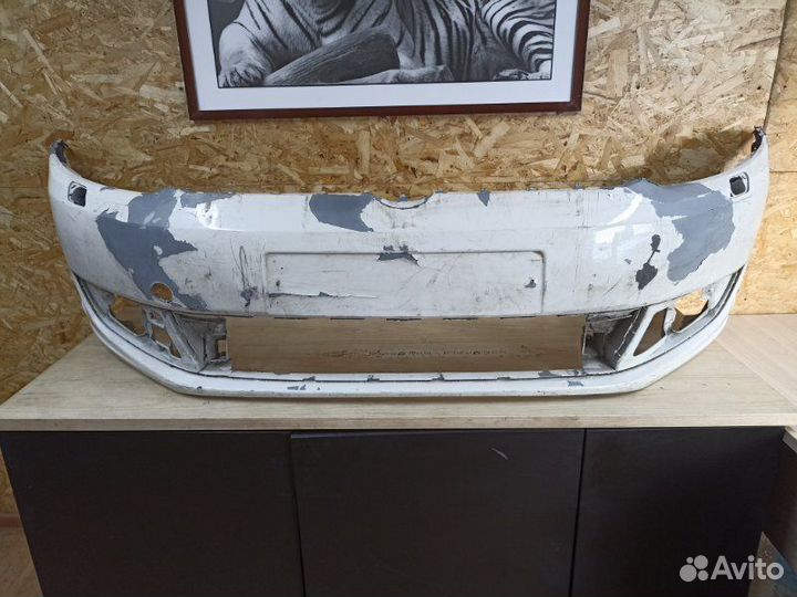 Бампер передний Volkswagen Caddy