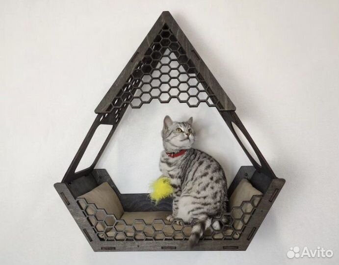 Лежанка домик для кошек