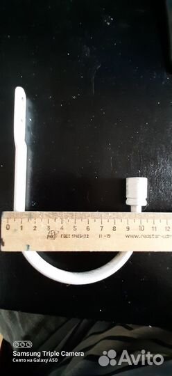 Металлический настенный держатель для штор