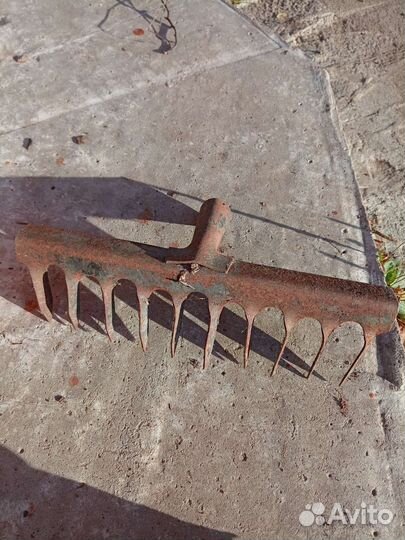 Лопата, грабли