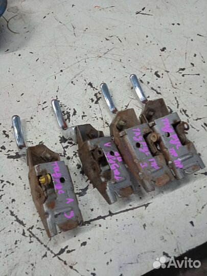 Ручка двери внутренняя Ford Taurus 1 Форд Таурус 1