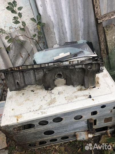 Поддон Картер двигателя BMW е60 е61 BMW E60 E61