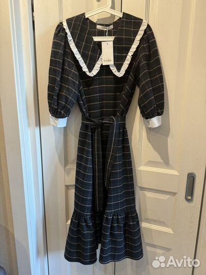 Нарядное женское платье вечернее офисное в клетку