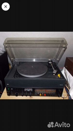 Виниловый проигрыватель пластинок