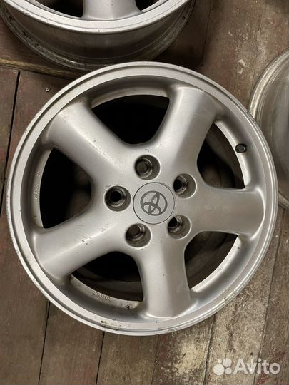 Диски Toyota Chaser r16