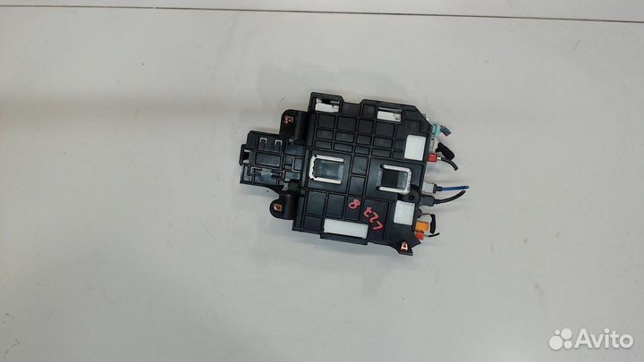 Блок управления радиоприемником Chevrolet Camaro 2