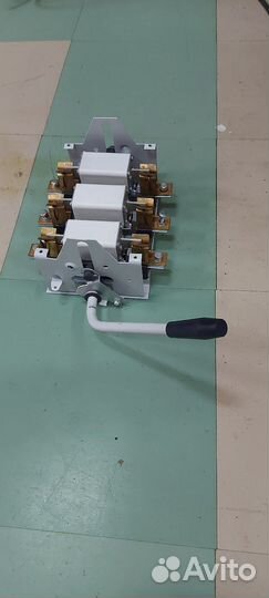 Рубильник на 100А