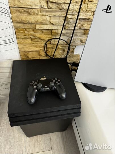 Sony playstation 4 PS4 pro