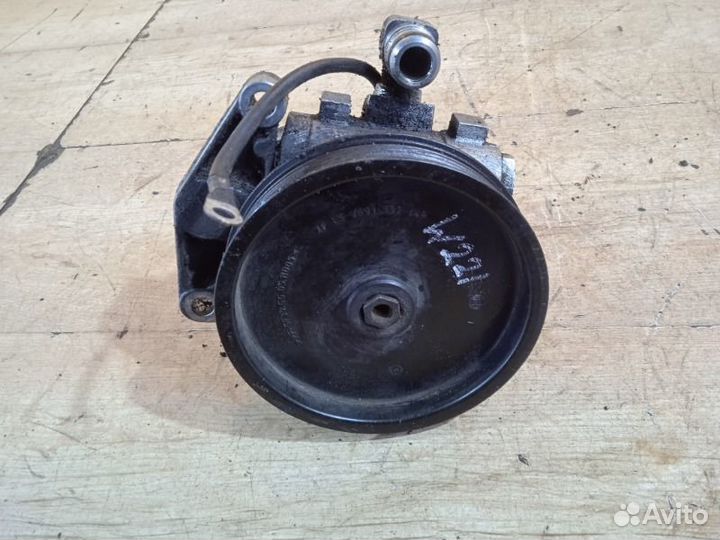 Насос гидроусилителя Mercedes-Benz S-Class W221