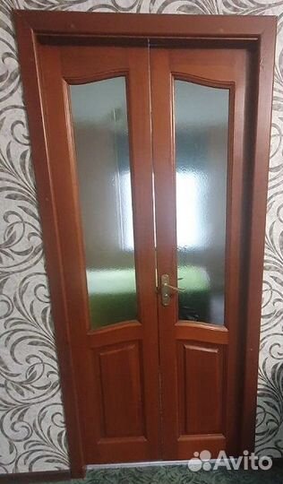 Двери межкомнатные с коробкой деревянные