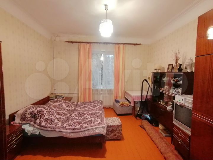 3-к. квартира, 81 м², 2/2 эт.
