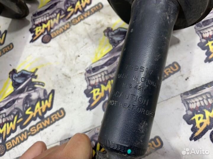 Стойки подвески задние Audi A6 C4 AAH 1996