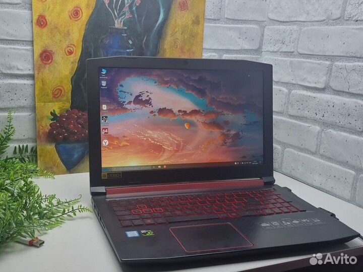 Шустрый ноутбук Acer как новый