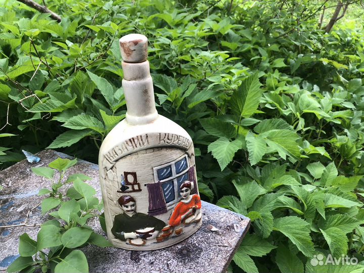 Керамический кувшин для вина : ростов на дону 1749