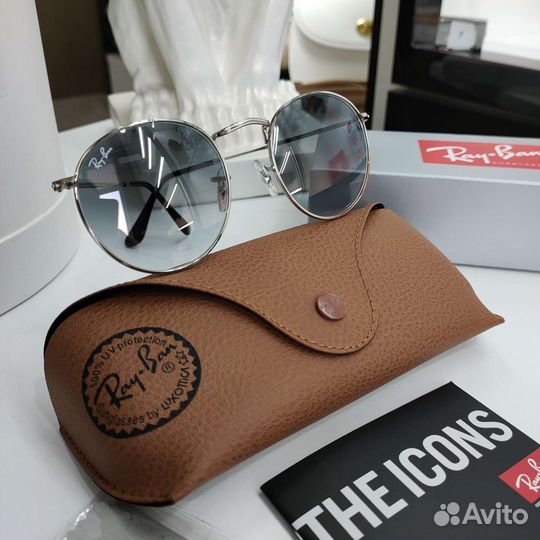 Солнцезащитные очки Ray-Ban Round Metal RB3447