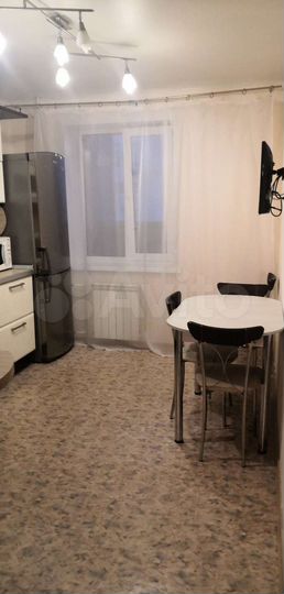 2-к. квартира, 63 м², 13/16 эт.