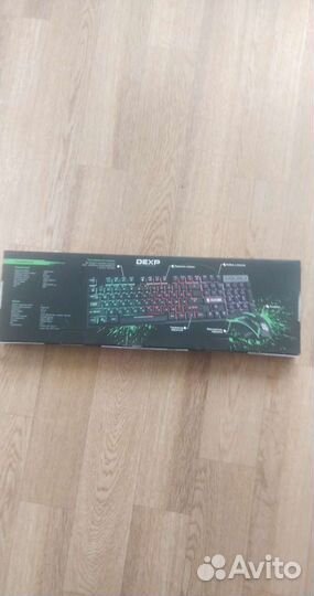 Игровая клавиатура и мышь