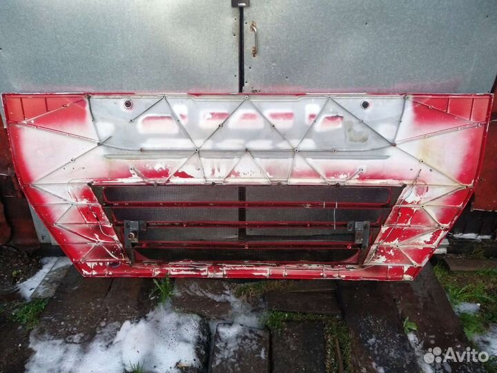 Капот на Ивеко стралис 2003 г