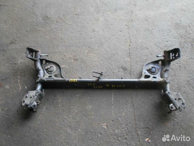 Балка зад Nissan Note E11 Ниссан Нот Ноут