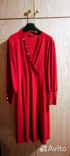 Платье новое 48 размер