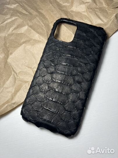 Чехол на iPhone 11 pro кожаный