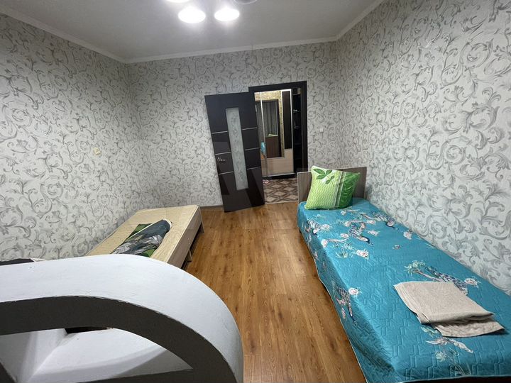 2-к. квартира, 50 м², 2/2 эт.