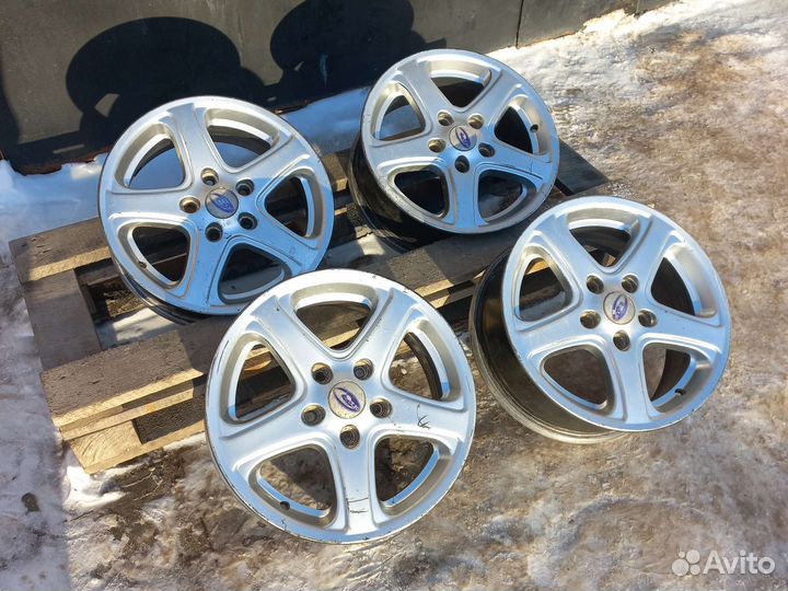 5/108 r15 6j et45 комплект дисков