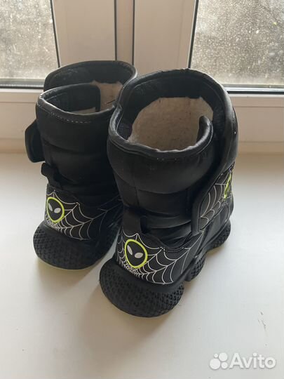 Сапоги зимние для мальчика Kapika