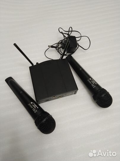 Радиосистема AKG WMS40 mini dual Vocal set