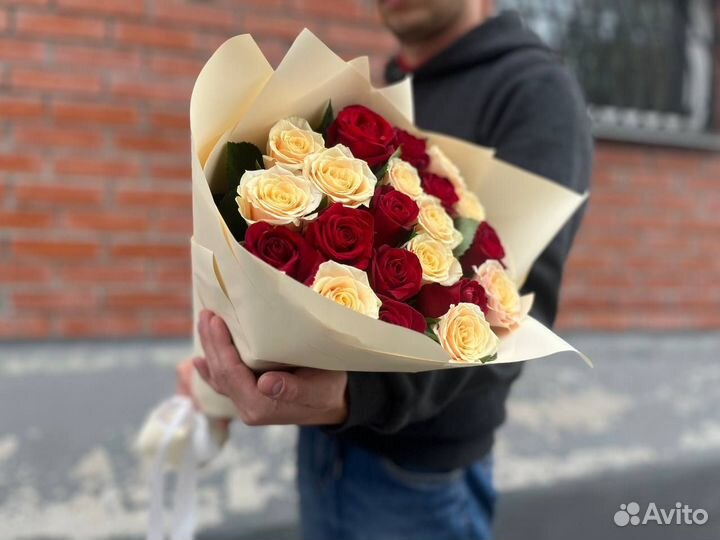 Цветы розы и букеты с доставкой 25 роз