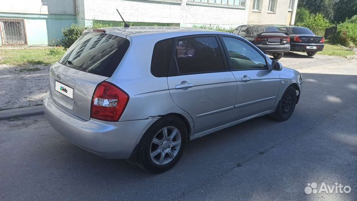 Kia Cerato 1.6 МТ, 2005, 299 000 км