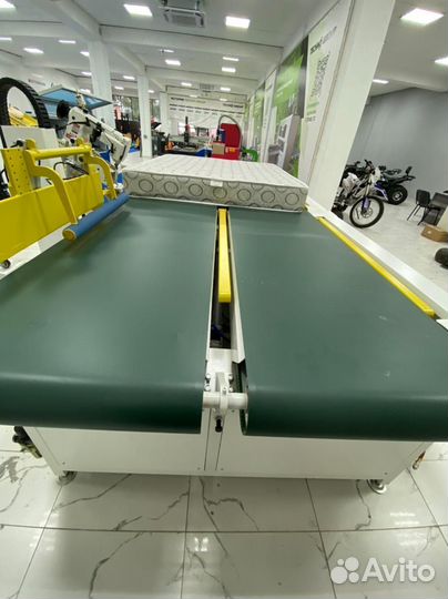 Станок для окантовочной сшивки матрасов