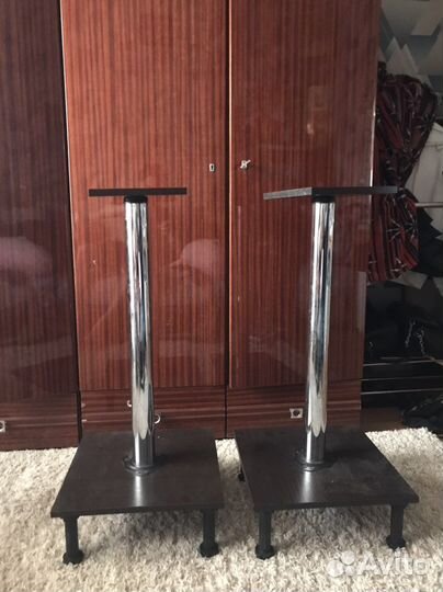 Стойки для акустики