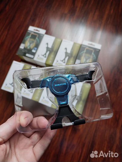 Автомобильный держатель для телефона