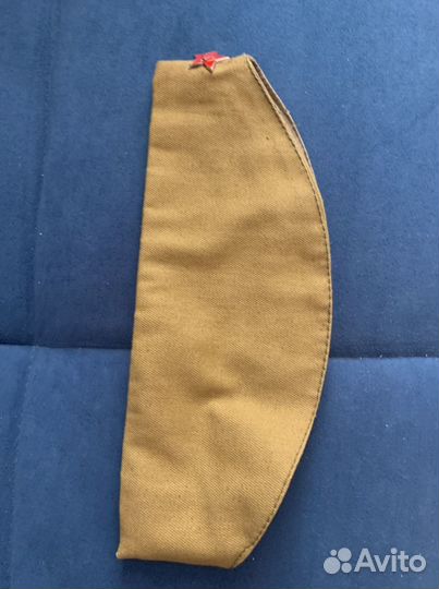 Пилотка и галстук