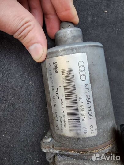 Моторчик стеклоочистителя Audi AT 8t